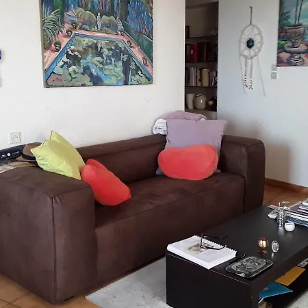 Habitación en casa particular La De Julia Le Cannet
